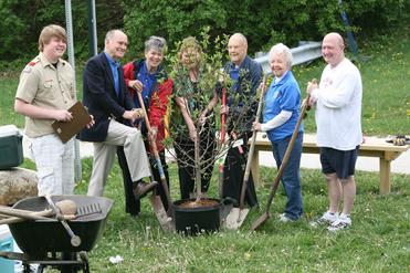 Photo by Bonniejean Alford. Go to www.alfordenterprises.net to get info. on her work.